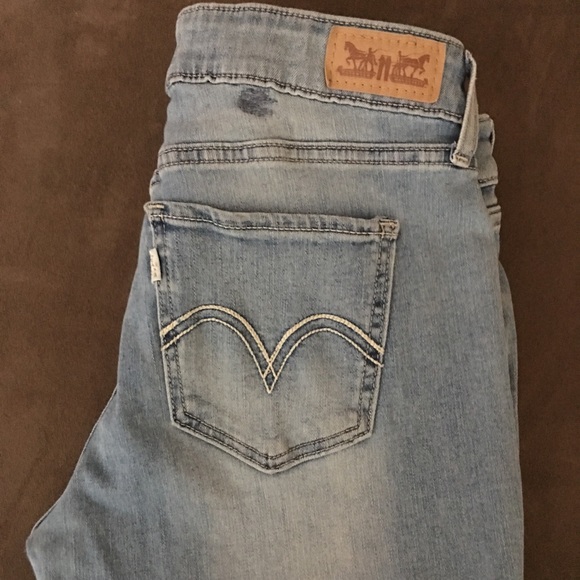 Levi 535 legging jean - Picture 4 of 6